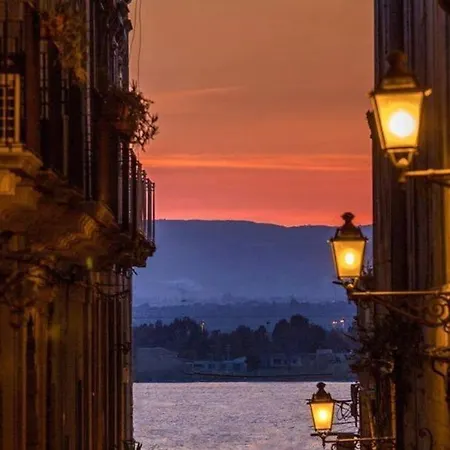 Casetta Blu * Syracuse